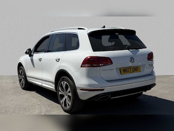 Used Volkswagen Touareg 2017 for sale - 78104651: Photo