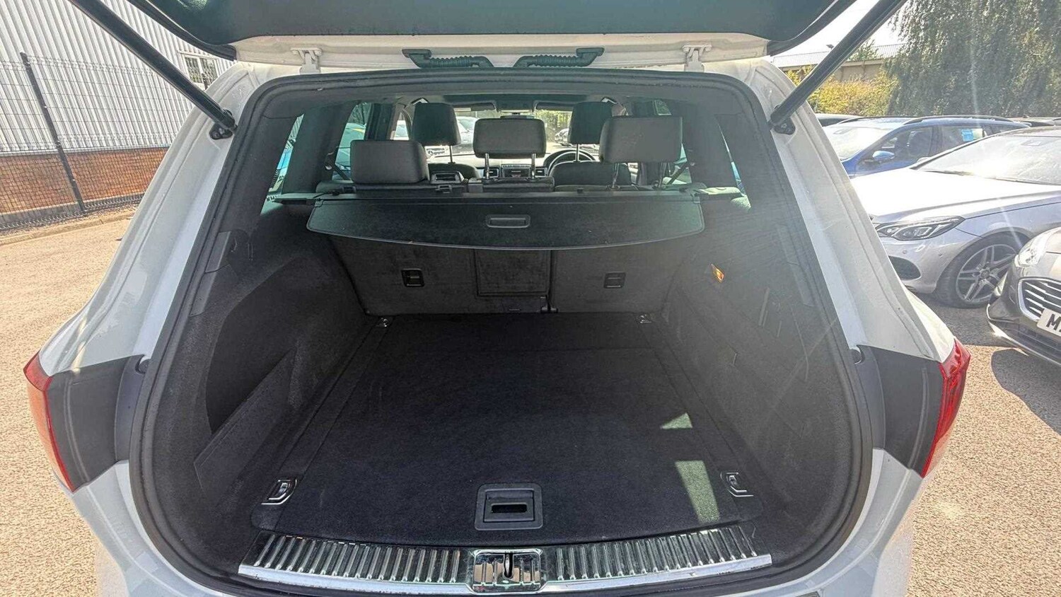 Used Volkswagen Touareg 2017 for sale - 78104651: Photo 30