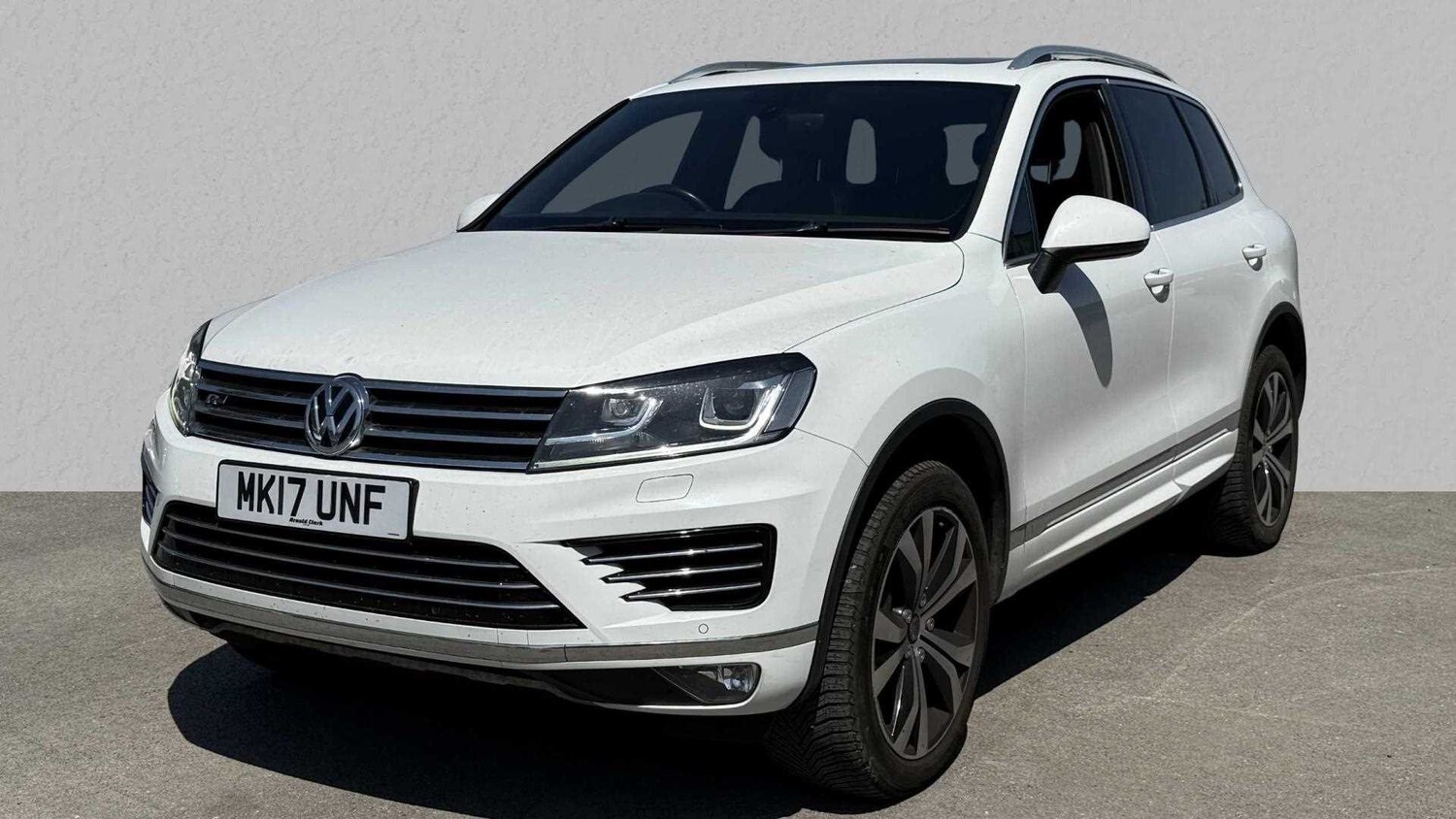 Used Volkswagen Touareg 2017 for sale - 78104651: Photo 8