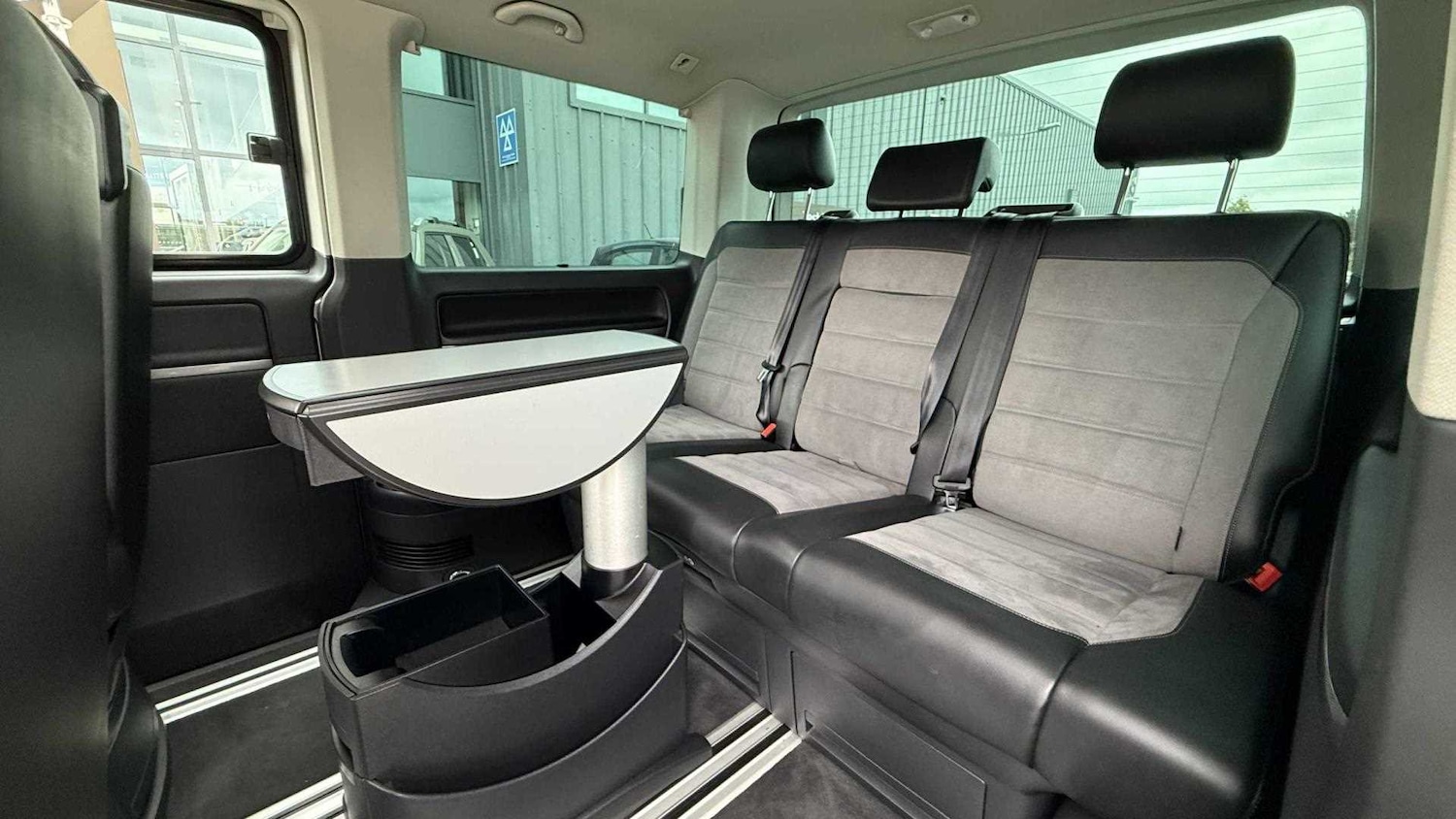 Used Volkswagen Caravelle for sale - 77862477: Photo 21