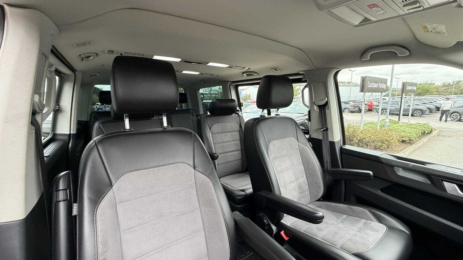 Used Volkswagen Caravelle for sale - 77862477: Photo 29