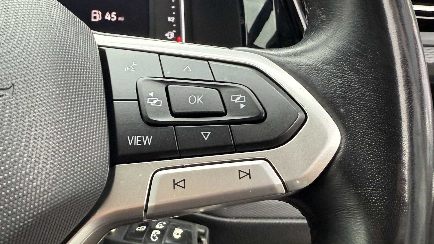 Used Volkswagen Caravelle for sale - 77862477: Photo 33