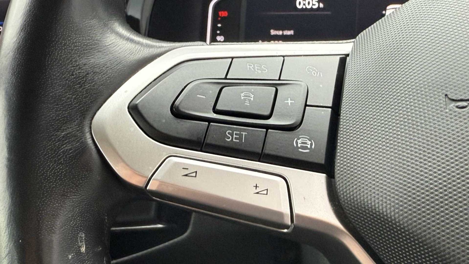 Used Volkswagen Caravelle for sale - 77862477: Photo 34