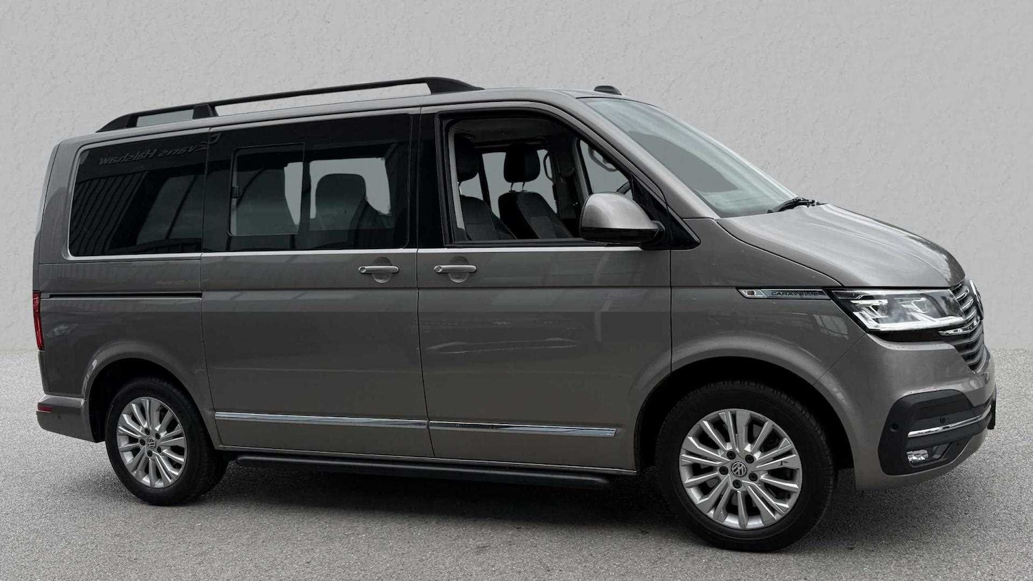 Used Volkswagen Caravelle for sale - 77862477: Photo 4