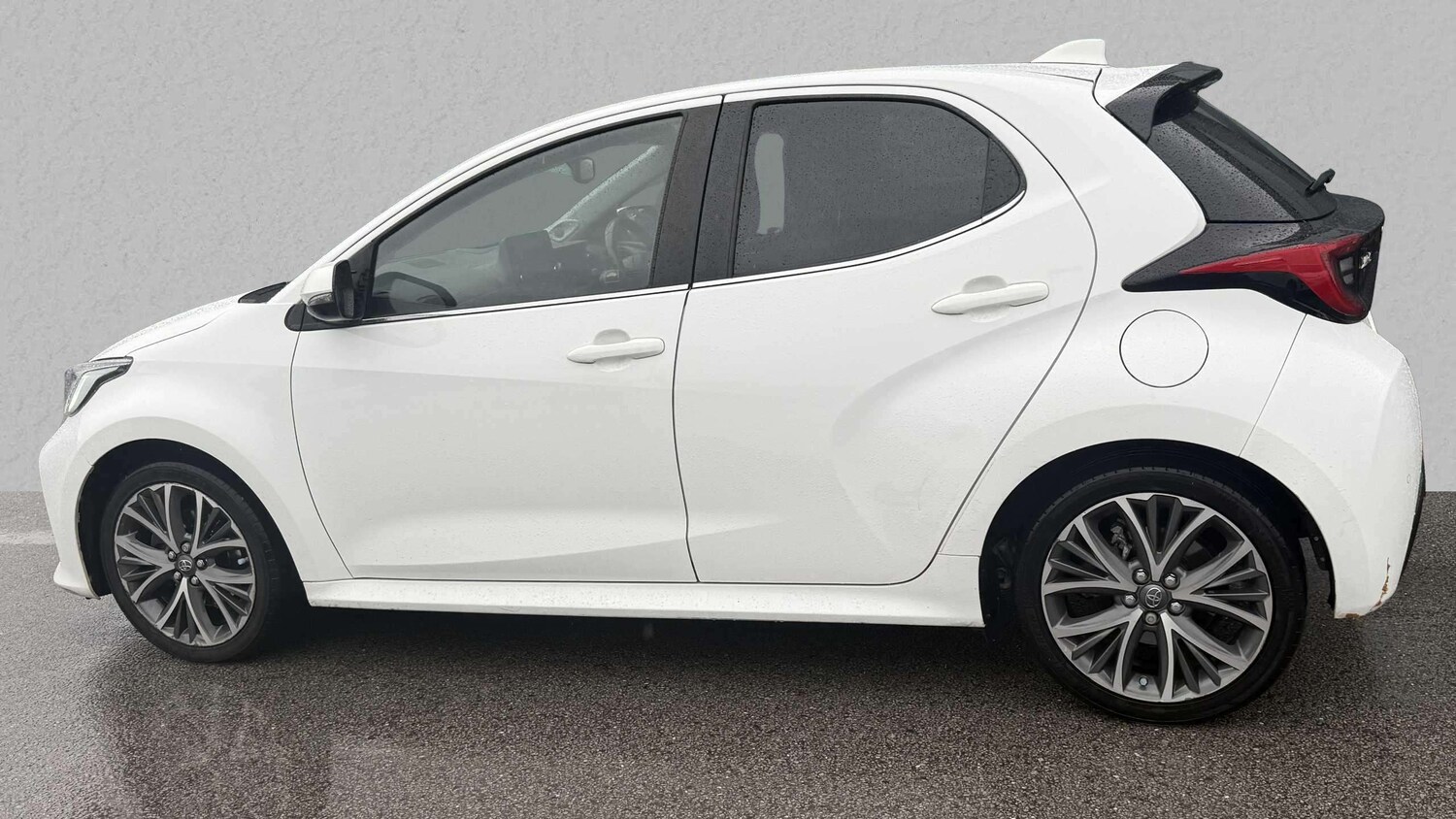 Used Toyota Yaris for sale - 77857998: Photo 7