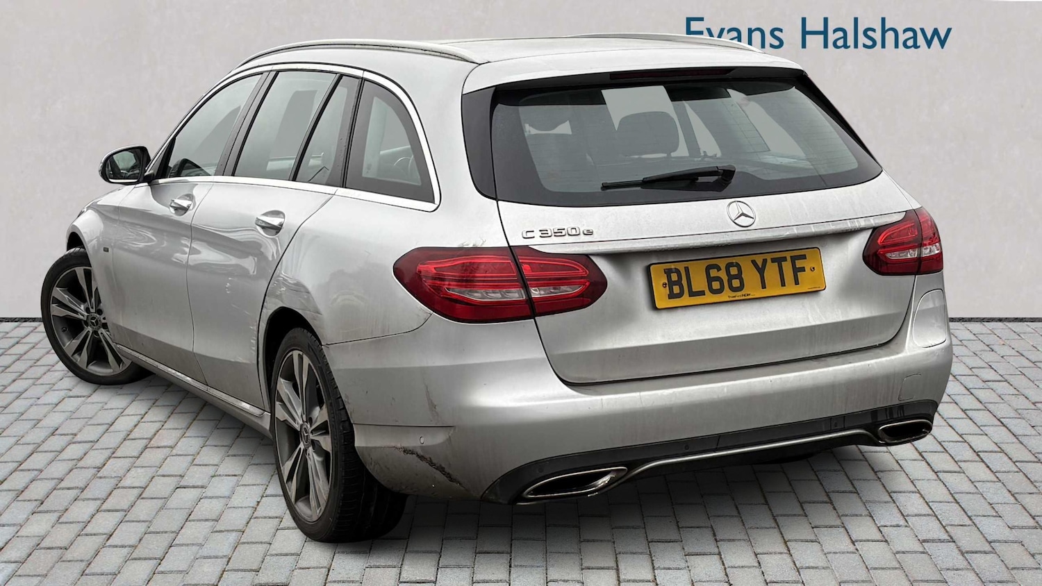 Used Mercedes-Benz C Class for sale - 77858765: Photo 2