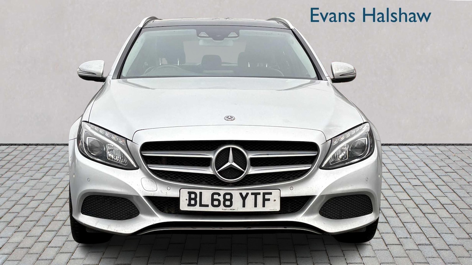 Used Mercedes-Benz C Class for sale - 77858765: Photo 4