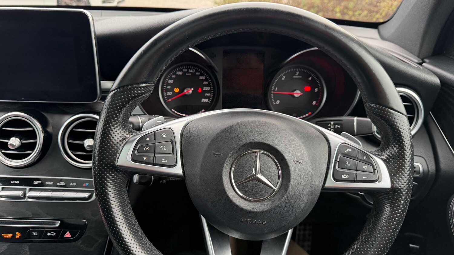 Used Mercedes-Benz GLC for sale - 77862456: Photo 11