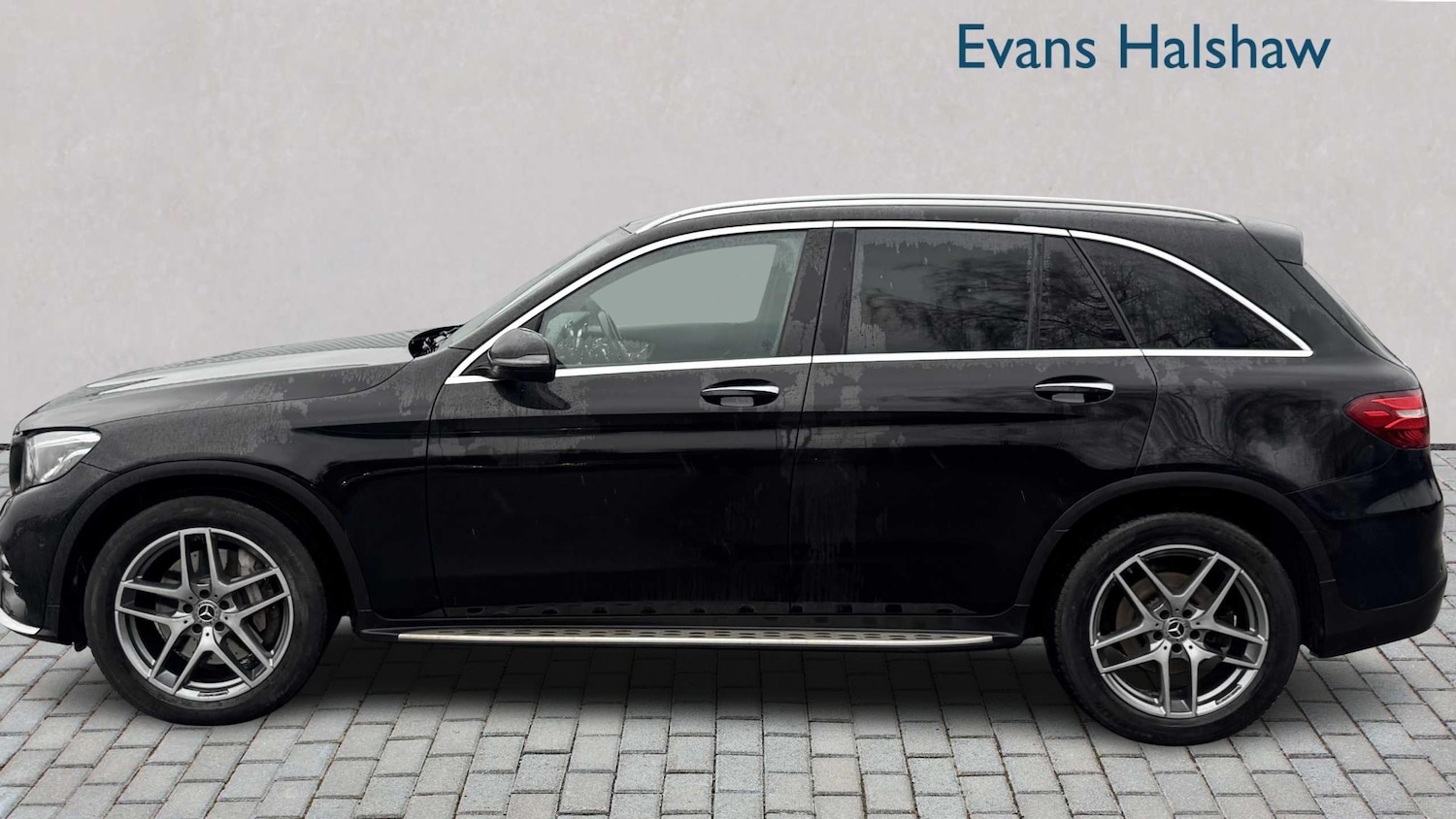 Used Mercedes-Benz GLC for sale - 77862456: Photo 3