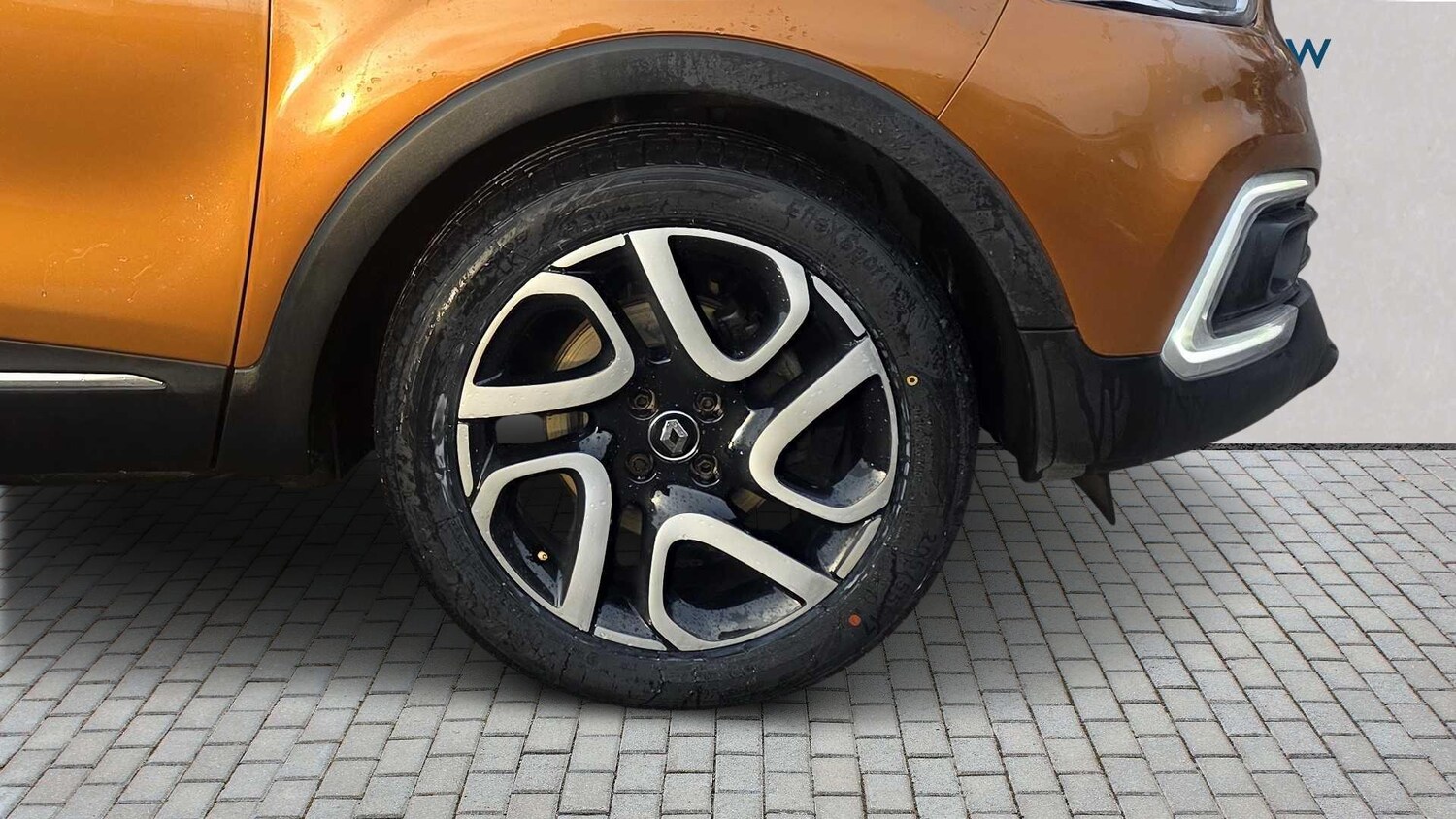 Used Renault Captur for sale - 77860702: Photo 11