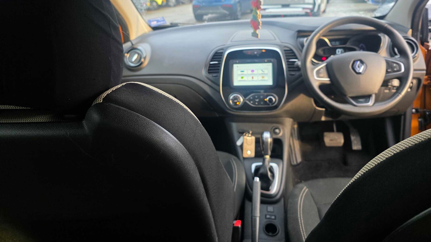 Used Renault Captur for sale - 77860702: Photo 14