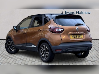 Used Renault Captur 2019 for sale - 77860702: Photo