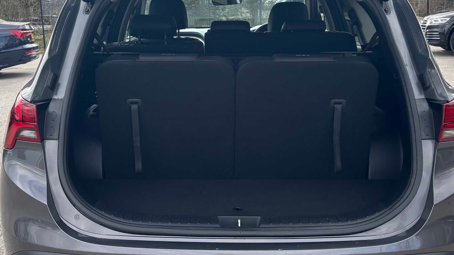 Used Hyundai Santa Fe for sale - 77860476: Photo 10