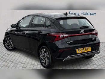 Used Hyundai i20 2025 for sale - 79473280: Photo