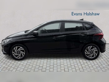 Used Hyundai i20 2025 for sale - 79473280: Photo
