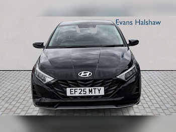 Used Hyundai i20 2025 for sale - 79473280: Photo