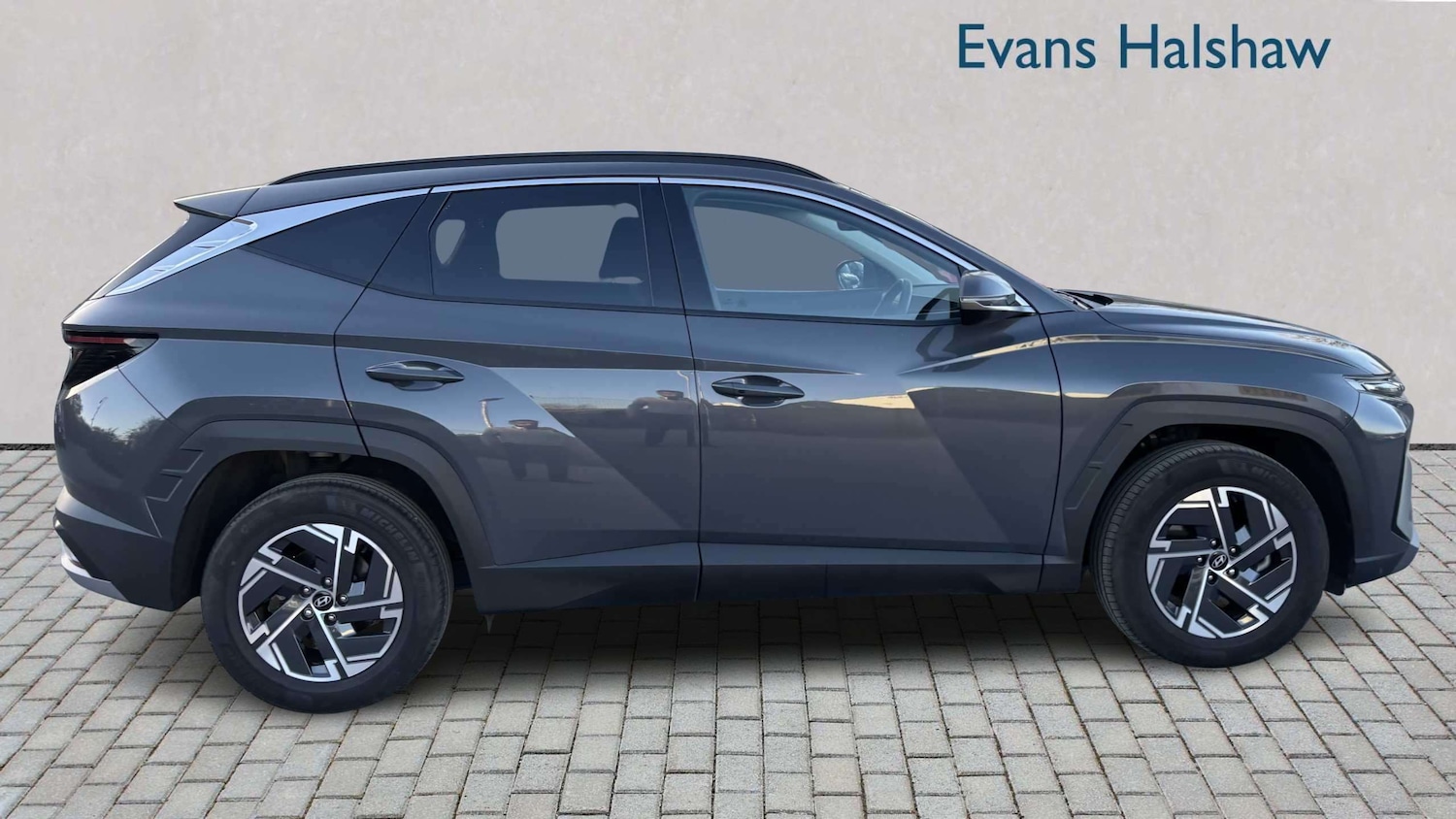 Used Hyundai TUCSON for sale - 77961164: Photo 3