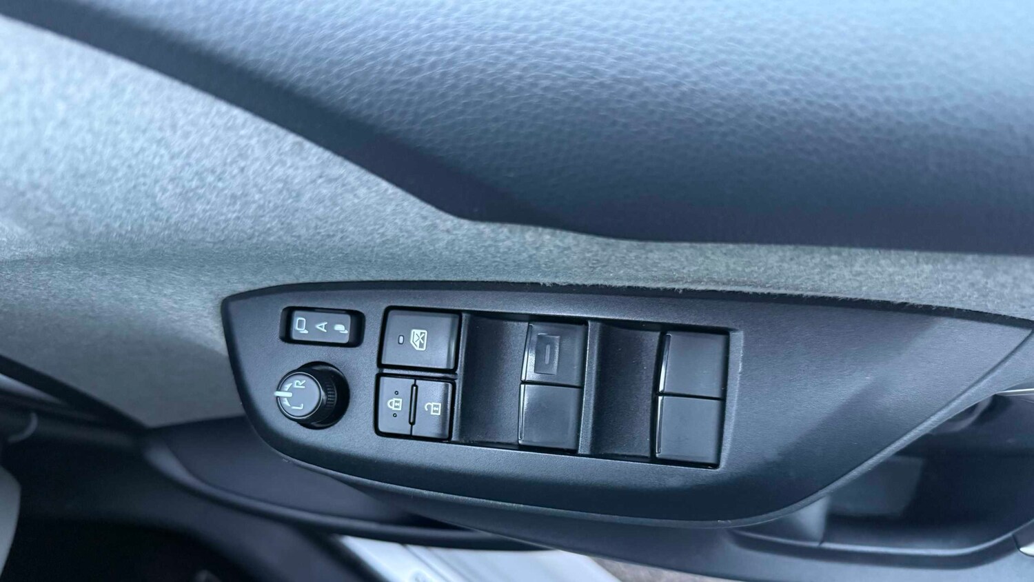 Used Toyota Yaris 2022 for sale - 78060216: Photo 20