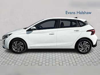 Used Hyundai i20 2025 for sale - 79745198: Photo