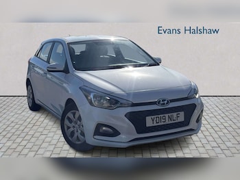 Used Hyundai i20 2019 for sale - 78451810: Photo