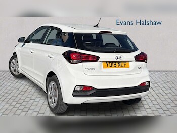 Used Hyundai i20 2019 for sale - 78451810: Photo