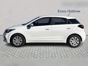 Used Hyundai i20 2019 for sale - 78451810: Photo