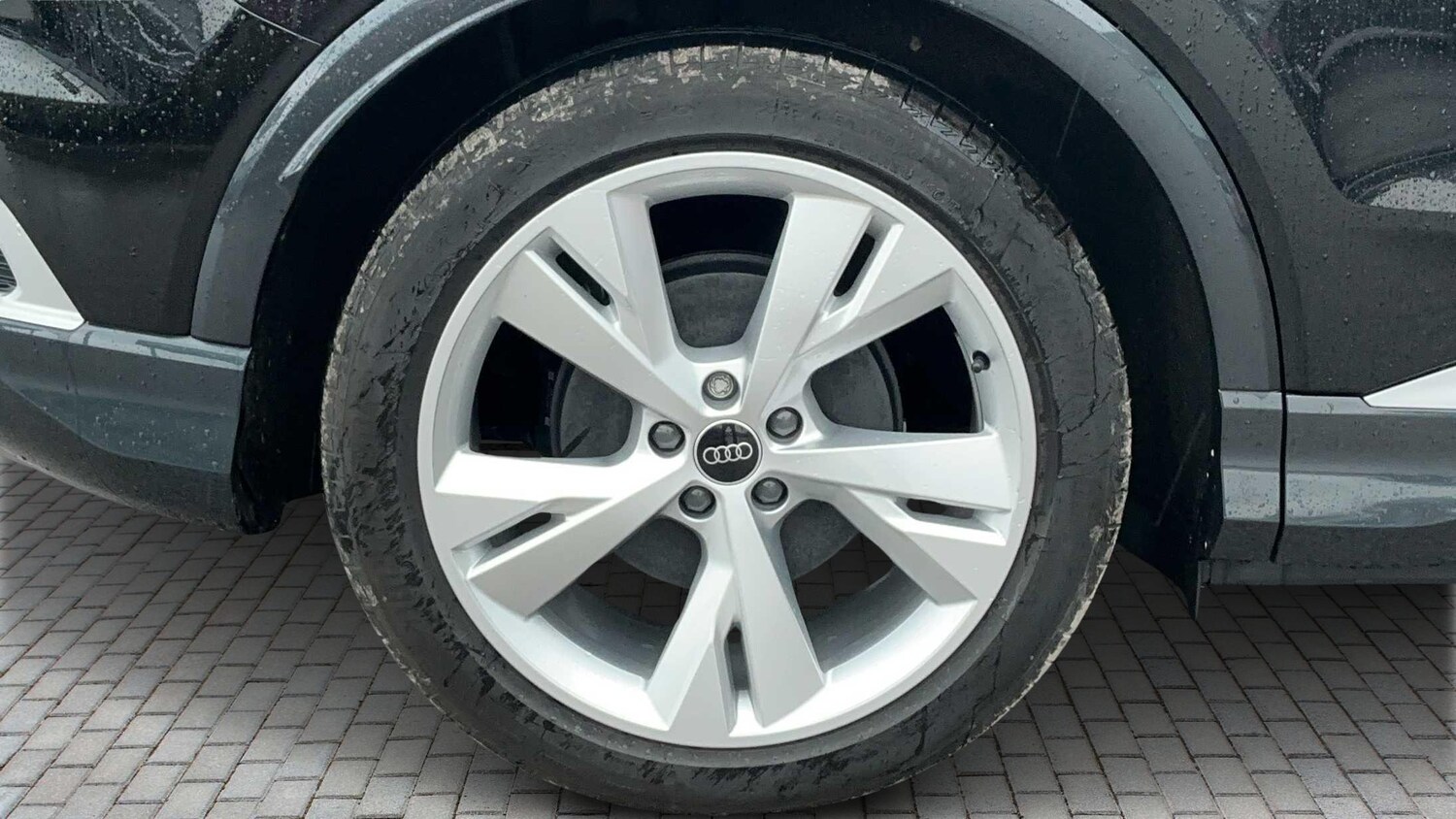 Used Audi Q4 e-tron for sale - 77860225: Photo 6