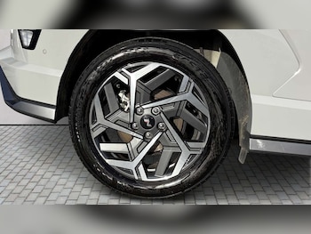 Used Hyundai KONA 2025 for sale - 77858712: Photo