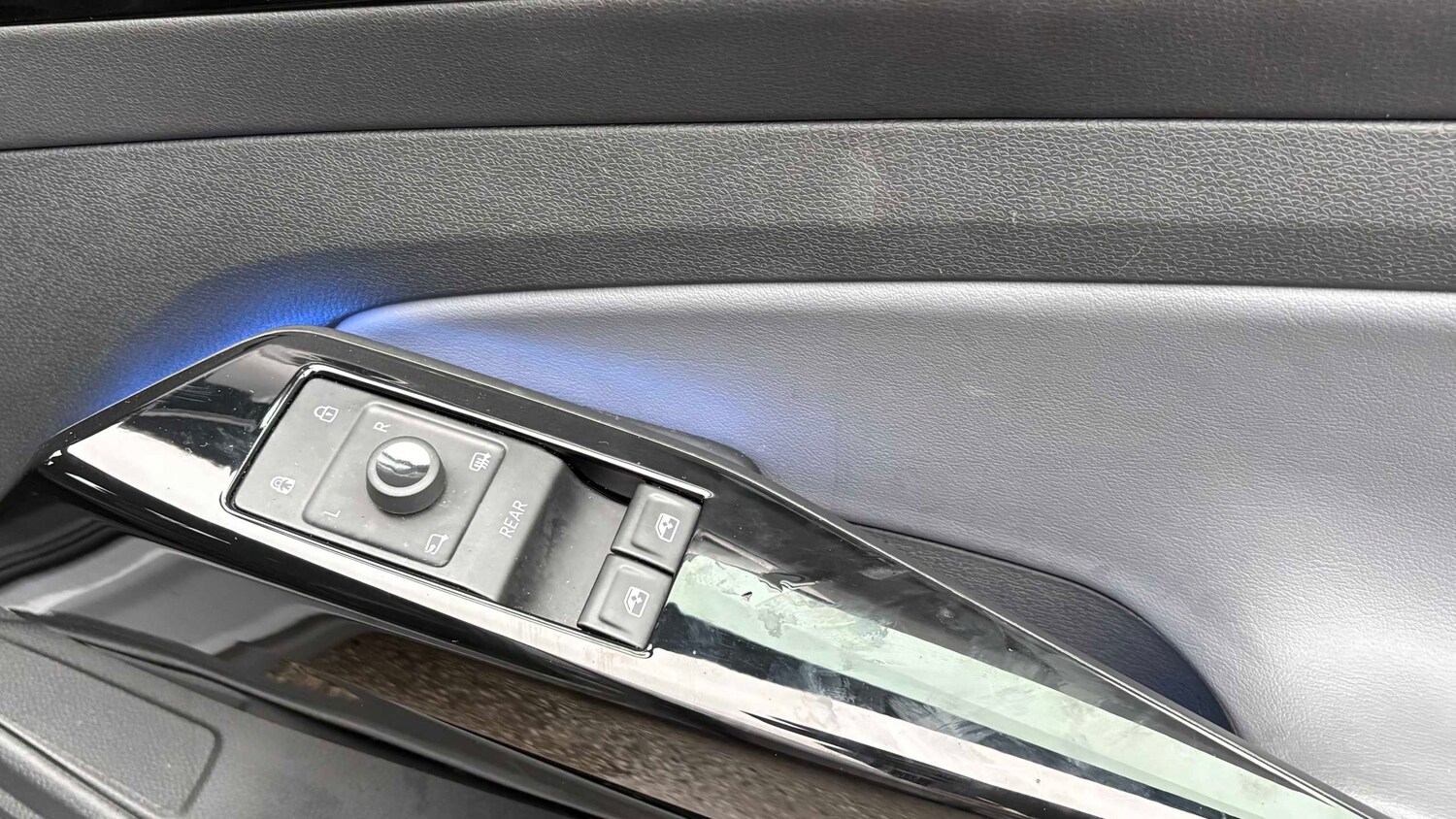 Used Volkswagen ID.4 for sale - 77861733: Photo 10