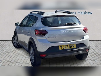 Used Dacia Sandero Stepway 2023 for sale - 79428991: Photo