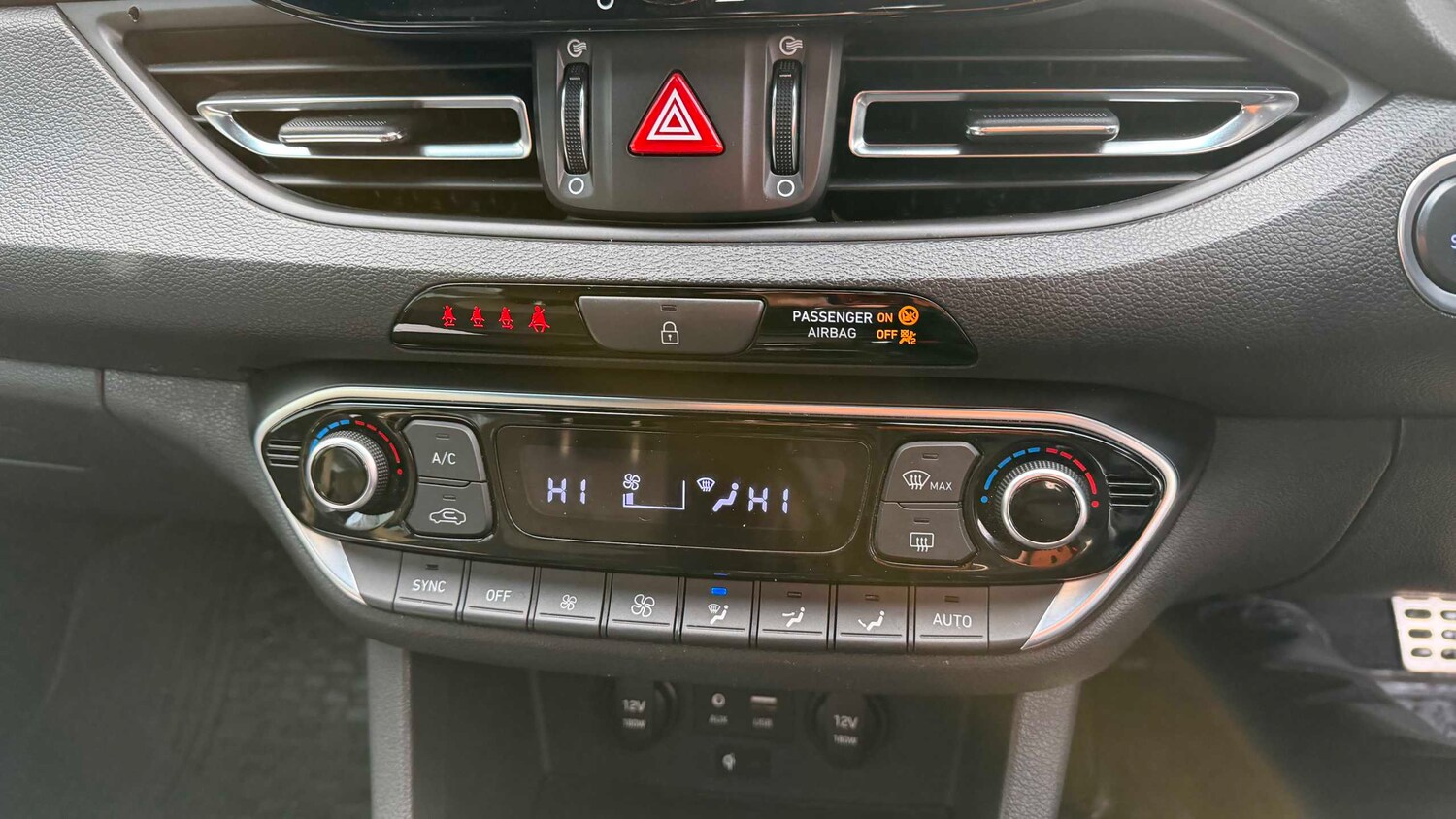 Used Hyundai i30 2022 for sale - 77856834: Photo 17