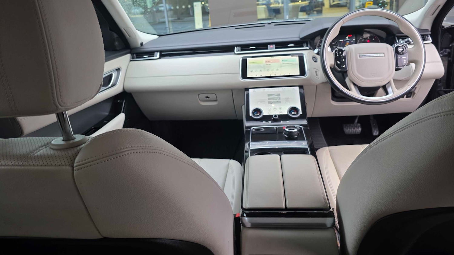 Used Land Rover Range Rover Velar 2017 for sale - 77858622: Photo 19