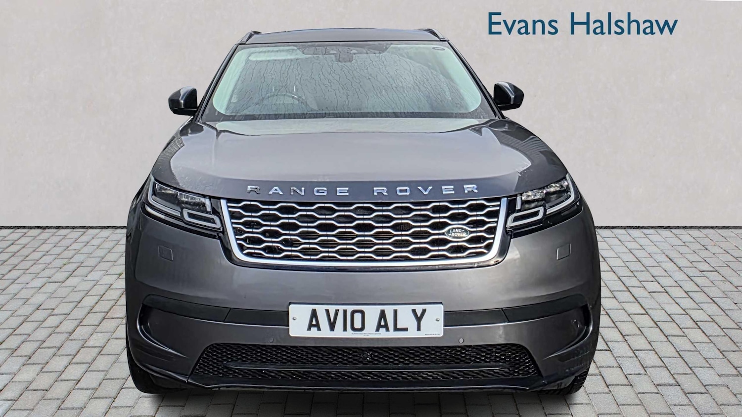 Used Land Rover Range Rover Velar 2017 for sale - 77858622: Photo 3