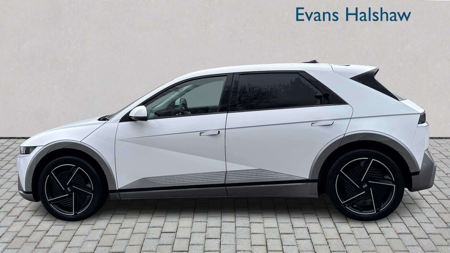 Used Hyundai IONIQ 5 2025 for sale - 77928468: Photo 3