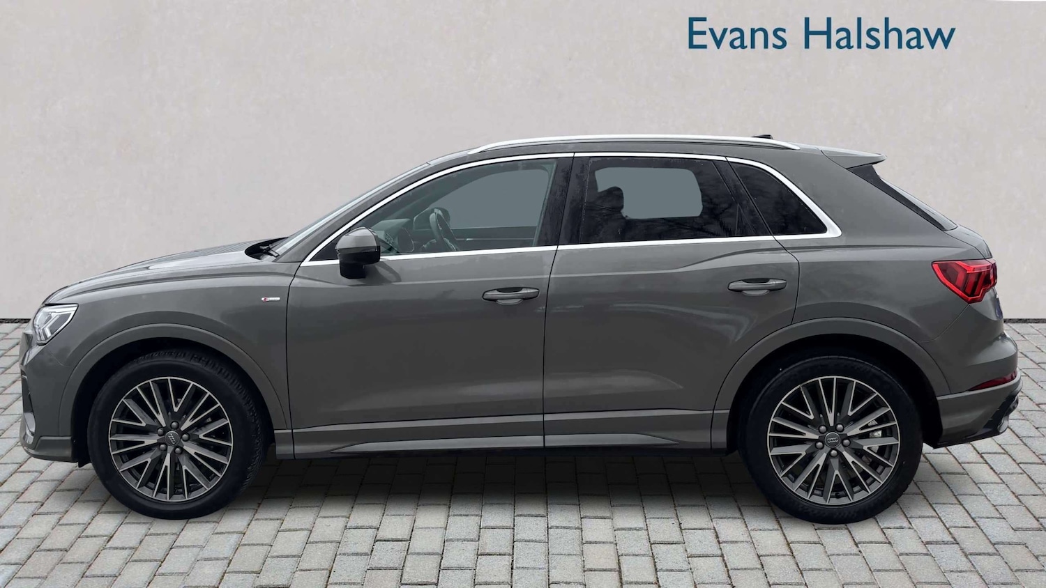 Used Audi Q3 2019 for sale - 78077183: Photo 4