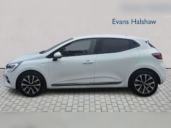 Used Renault Clio 2019 for sale - 79672111: Photo