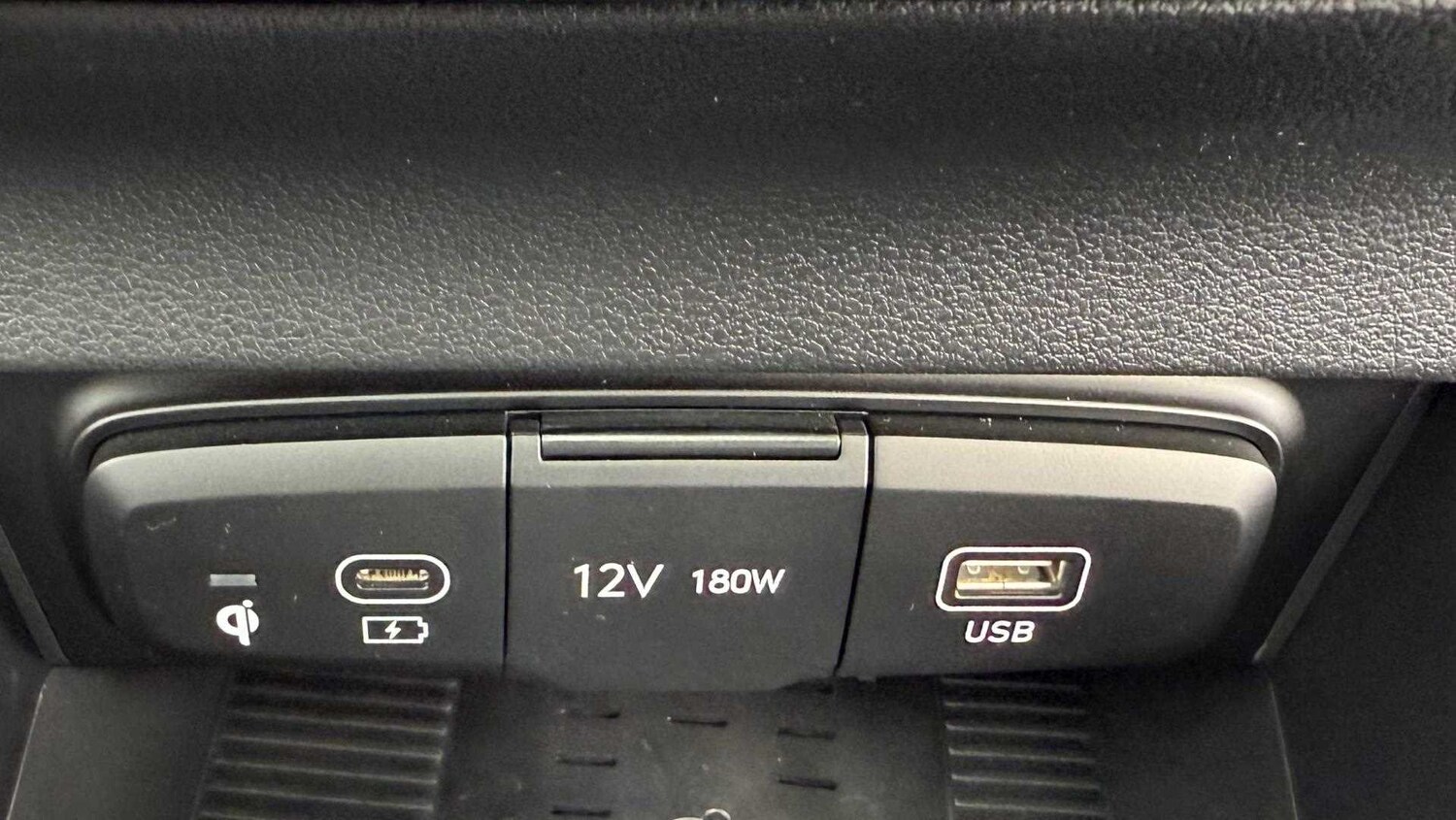 Used Hyundai i20 2025 for sale - 77859702: Photo 34