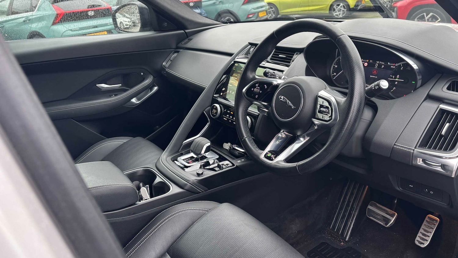 Used Jaguar E-Pace 2023 for sale - 77857813: Photo 11