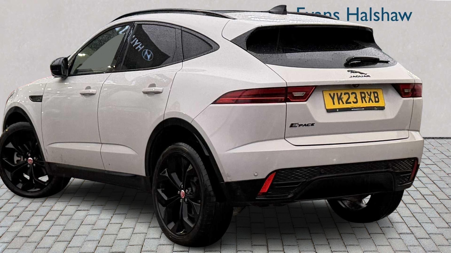 Used Jaguar E-Pace 2023 for sale - 77857813: Photo 2