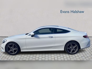 Used Mercedes-Benz C Class 2018 for sale - 78937652: Photo