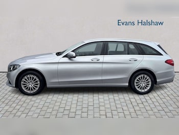 Used Mercedes-Benz C Class 2015 for sale - 78899950: Photo
