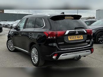 Used Mitsubishi Outlander 2019 for sale - 77856730: Photo