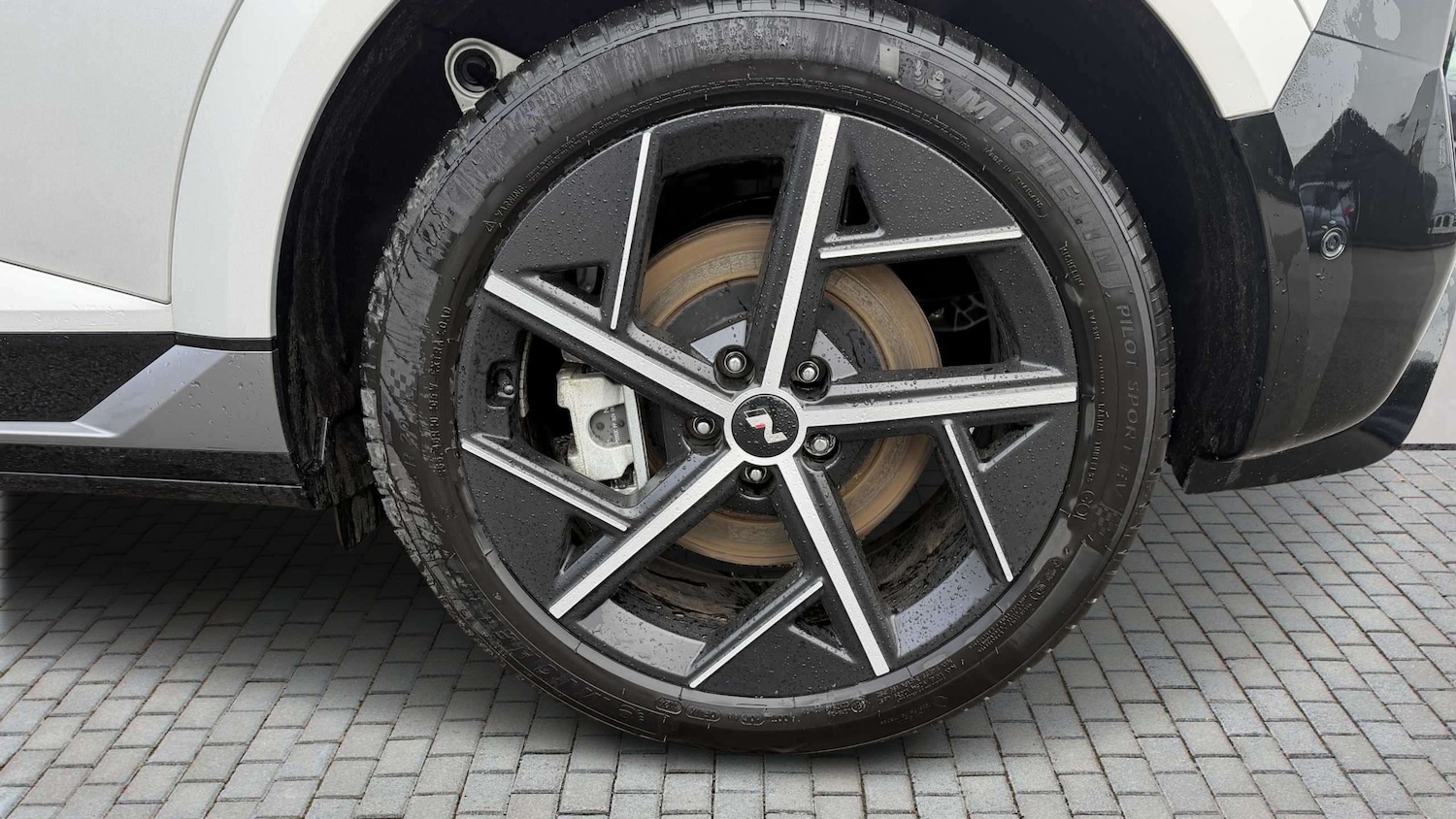 Used Hyundai IONIQ 5 2025 for sale - 77928472: Photo 6