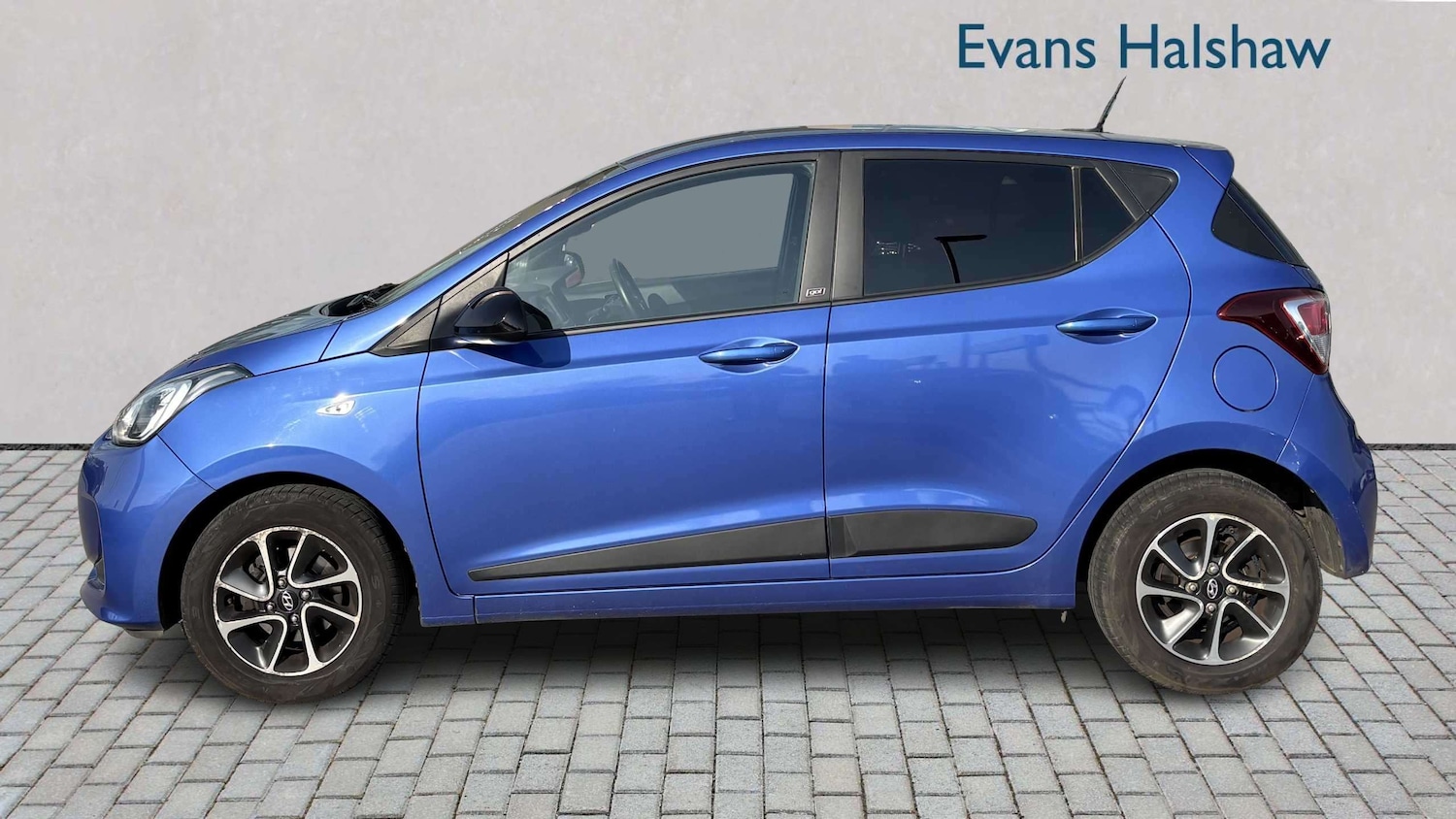 Used Hyundai i10 2018 for sale - 78187792: Photo 4