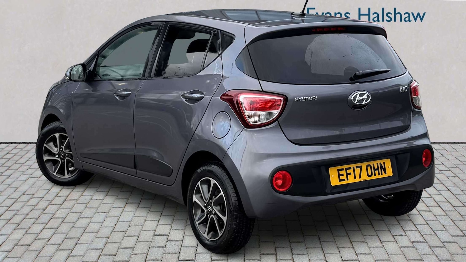 Used Hyundai i10 2017 for sale - 77913868: Photo 3