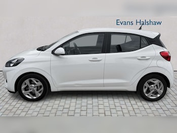 Used Hyundai i10 2022 for sale - 79051665: Photo