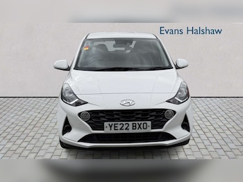 Used Hyundai i10 2022 for sale - 79051665: Photo
