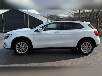 Used Mercedes-Benz GLA 2018 for sale - 77859593: Photo