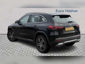 Used Mercedes-Benz GLA 2021 for sale - 78625567: Photo