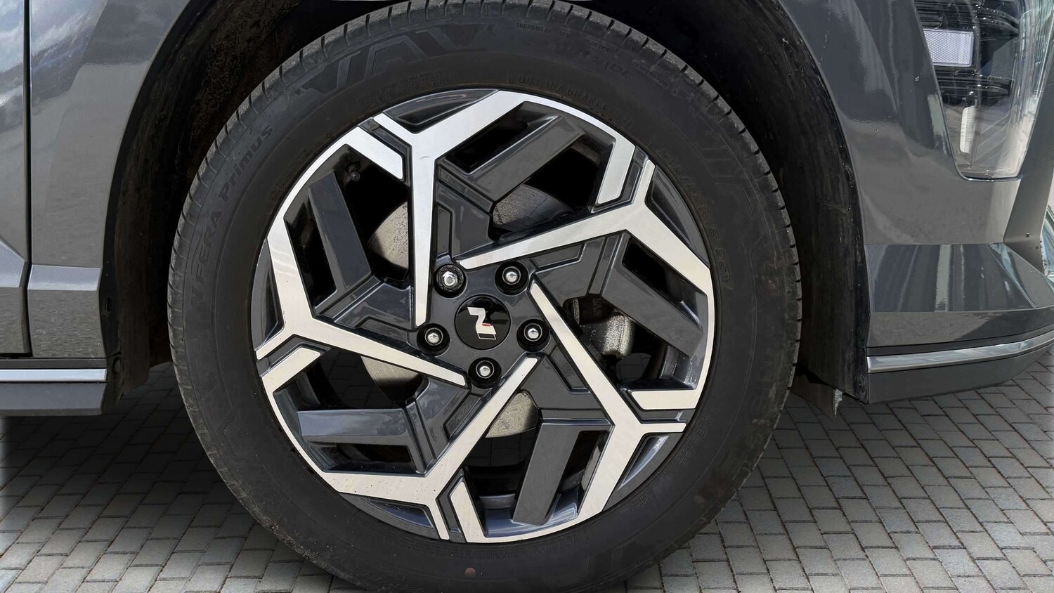 Used Hyundai KONA 2025 for sale - 78221255: Photo 6